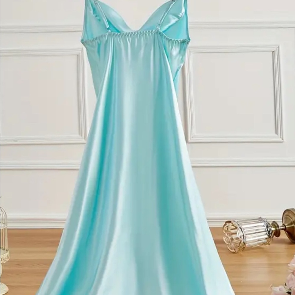Elegant Aqua Nightgown